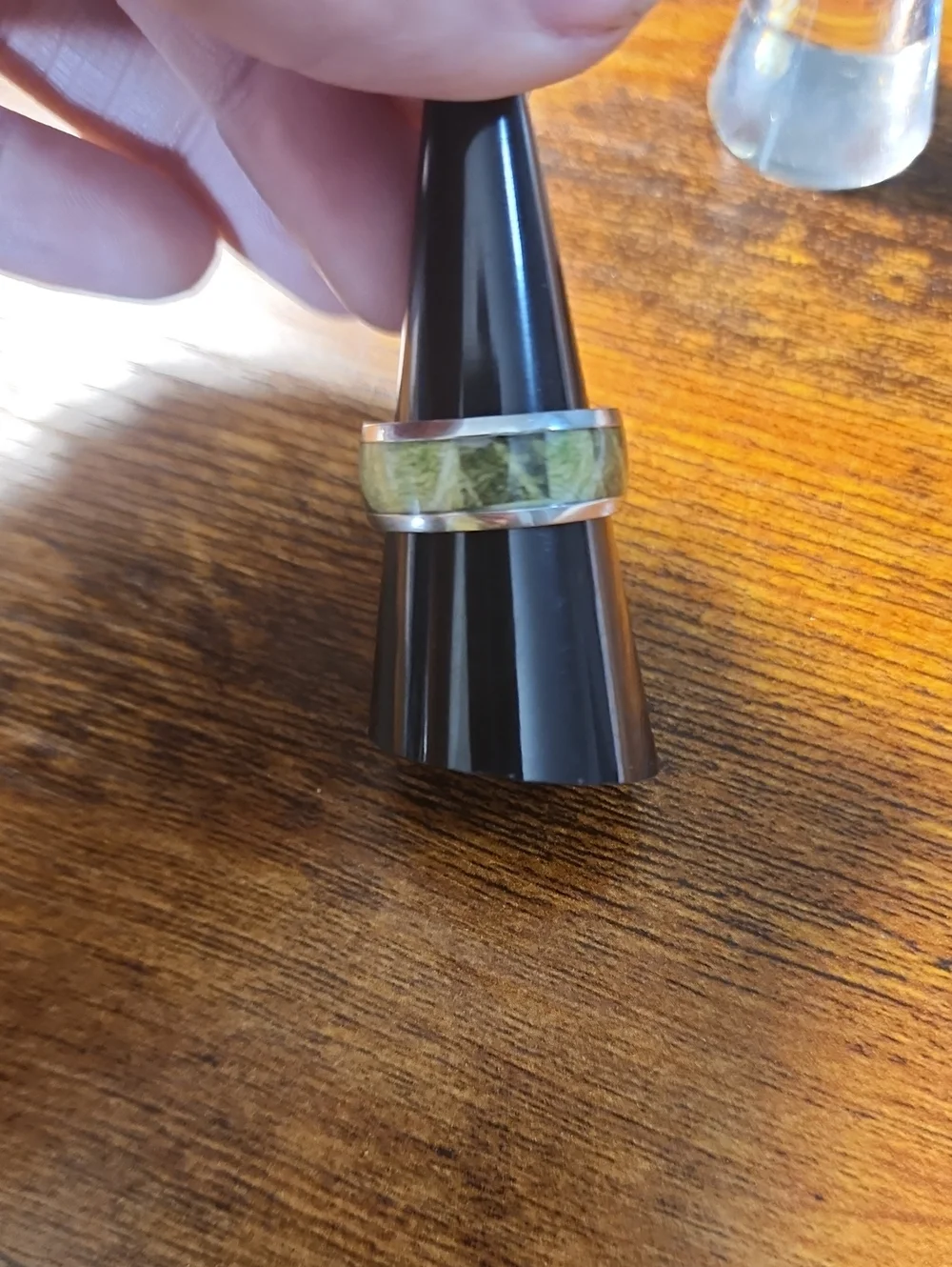 8mm Parrot Green Stainless Steel Dome Ring, Elegant And Versatile For Everyday
